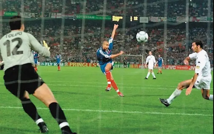Italia - Pháp (chung kết Euro 2000)